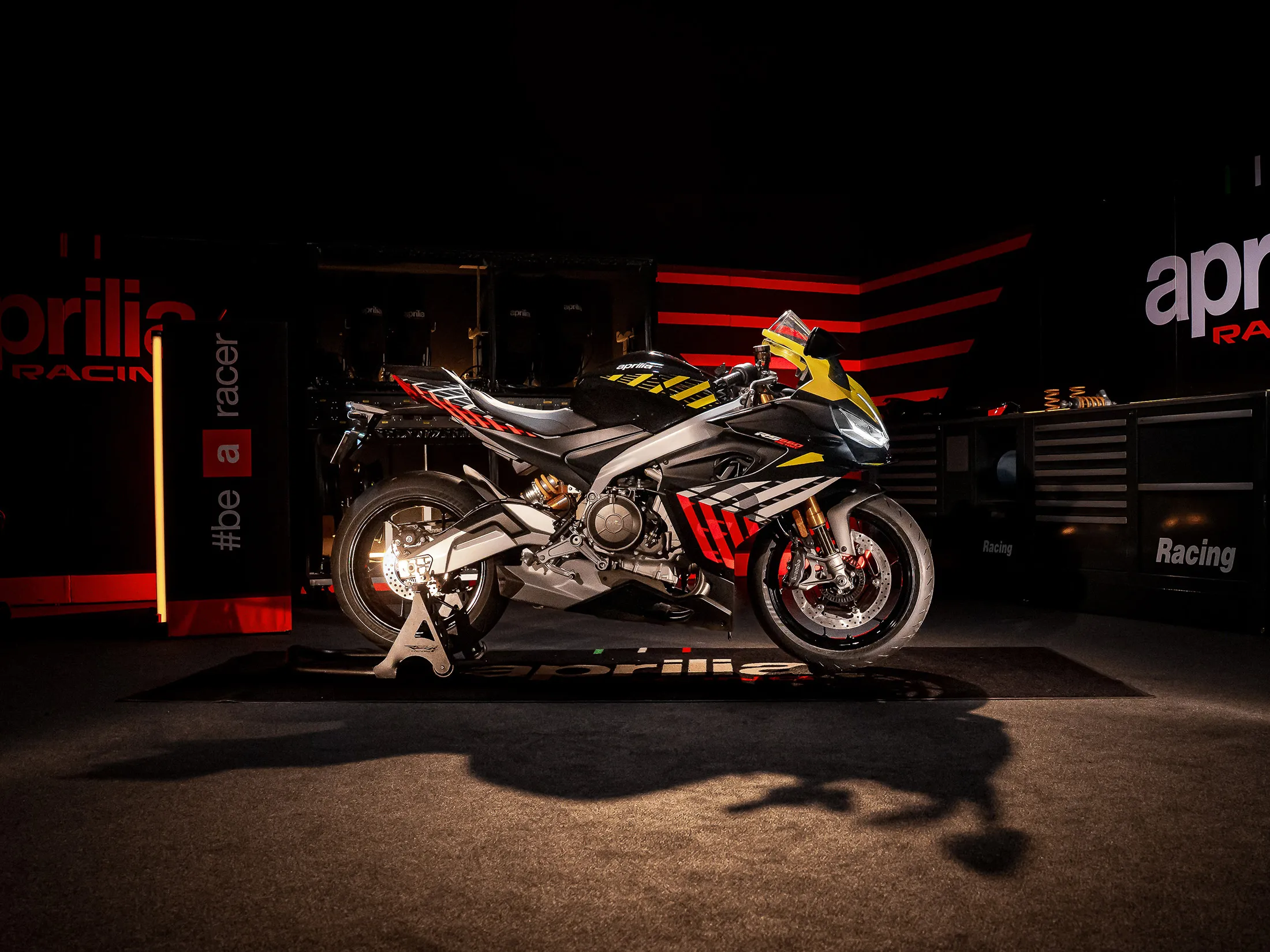 Aprilia RS 660 Factory