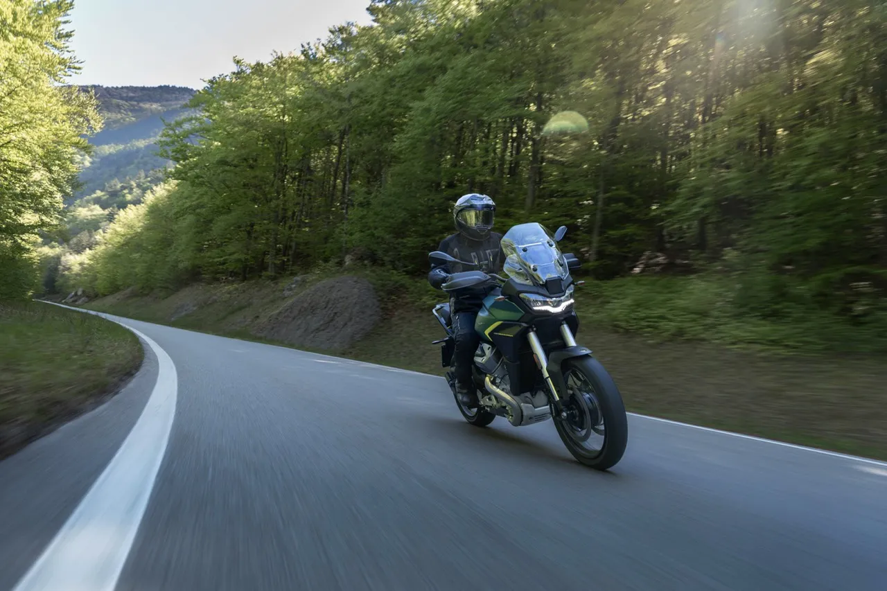 Top 5 Motorcycle Routes Through the Chilterns & Cotswolds (Starting from On Yer Bike)