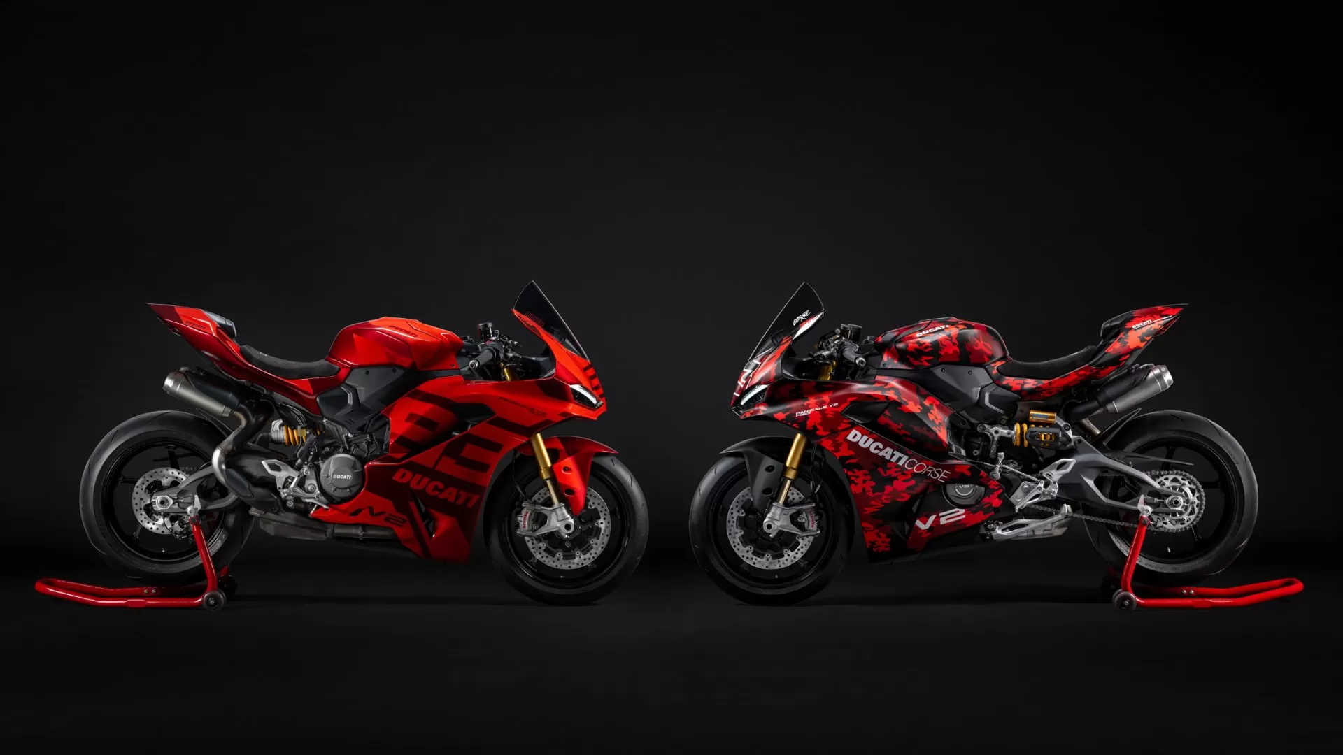 Two Heroes, Two Icons: Introducing the Panigale V2 S FB63 and MM93 Editions