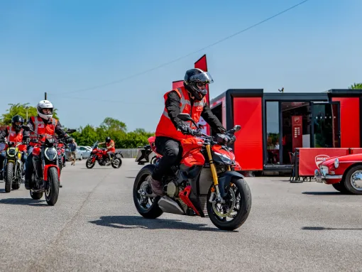 ducati-roadshow-2026-23-05-2026-31.jpg