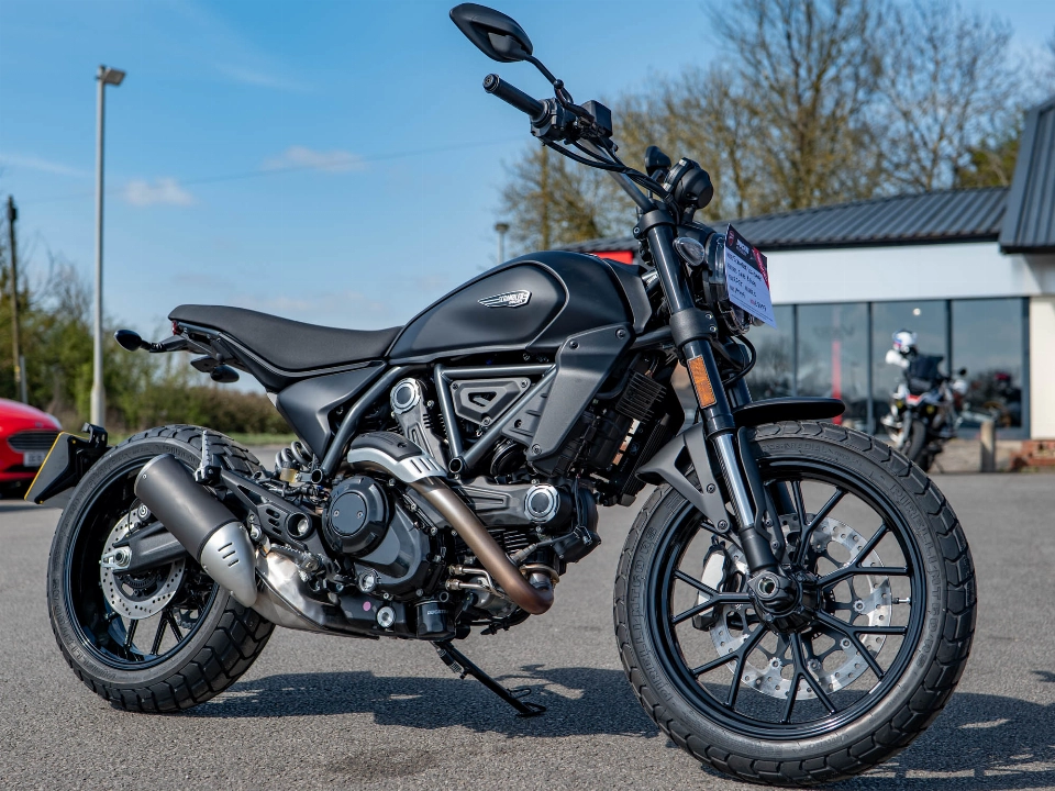 Ducati SCRAMBLER ICON